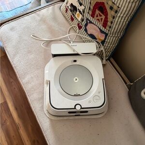 Roomba mop